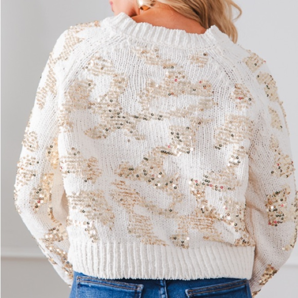 Elegant White and Gold Sequin Sweater